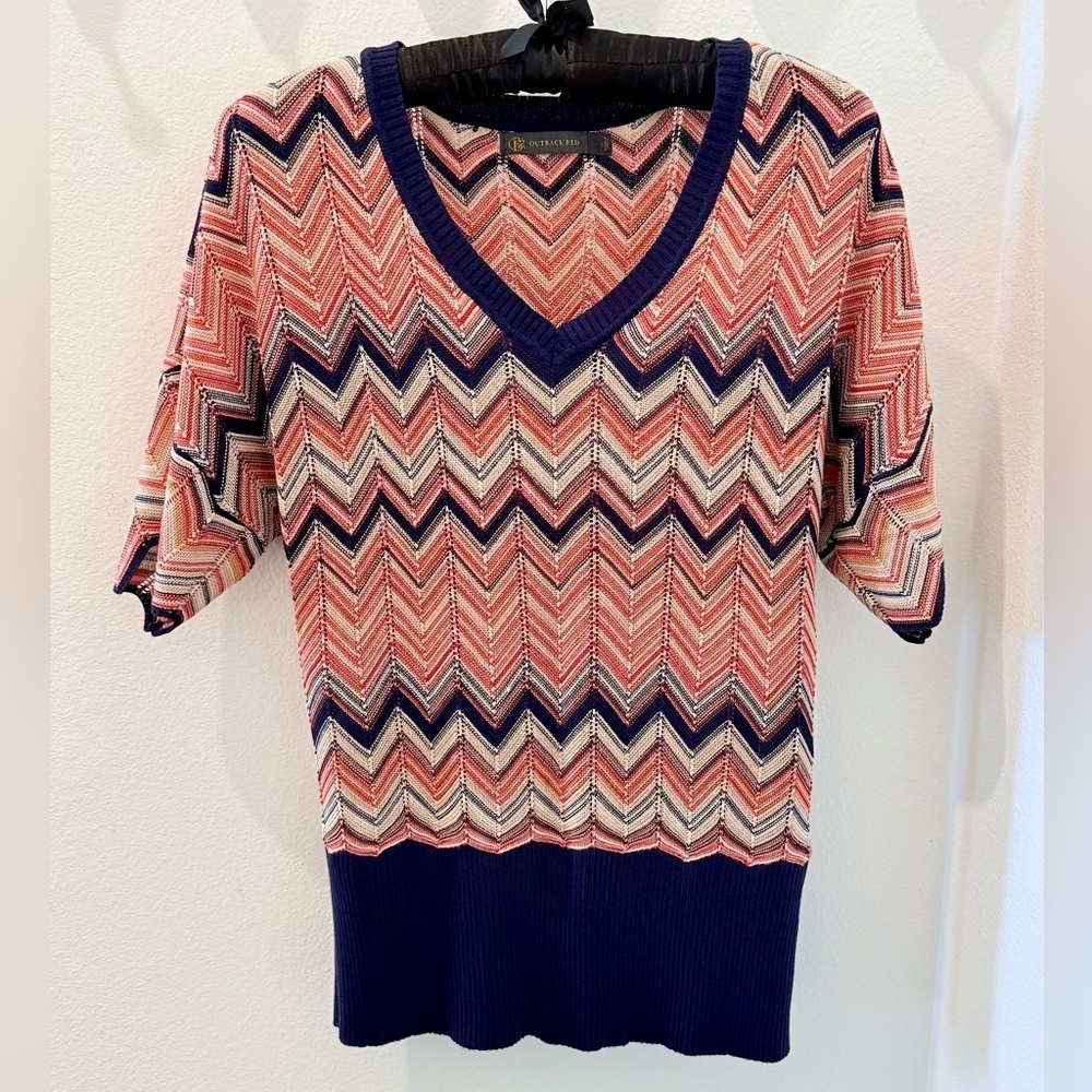 Outback Red Orange & Navy Scalloped Sleeve Sweater Size L